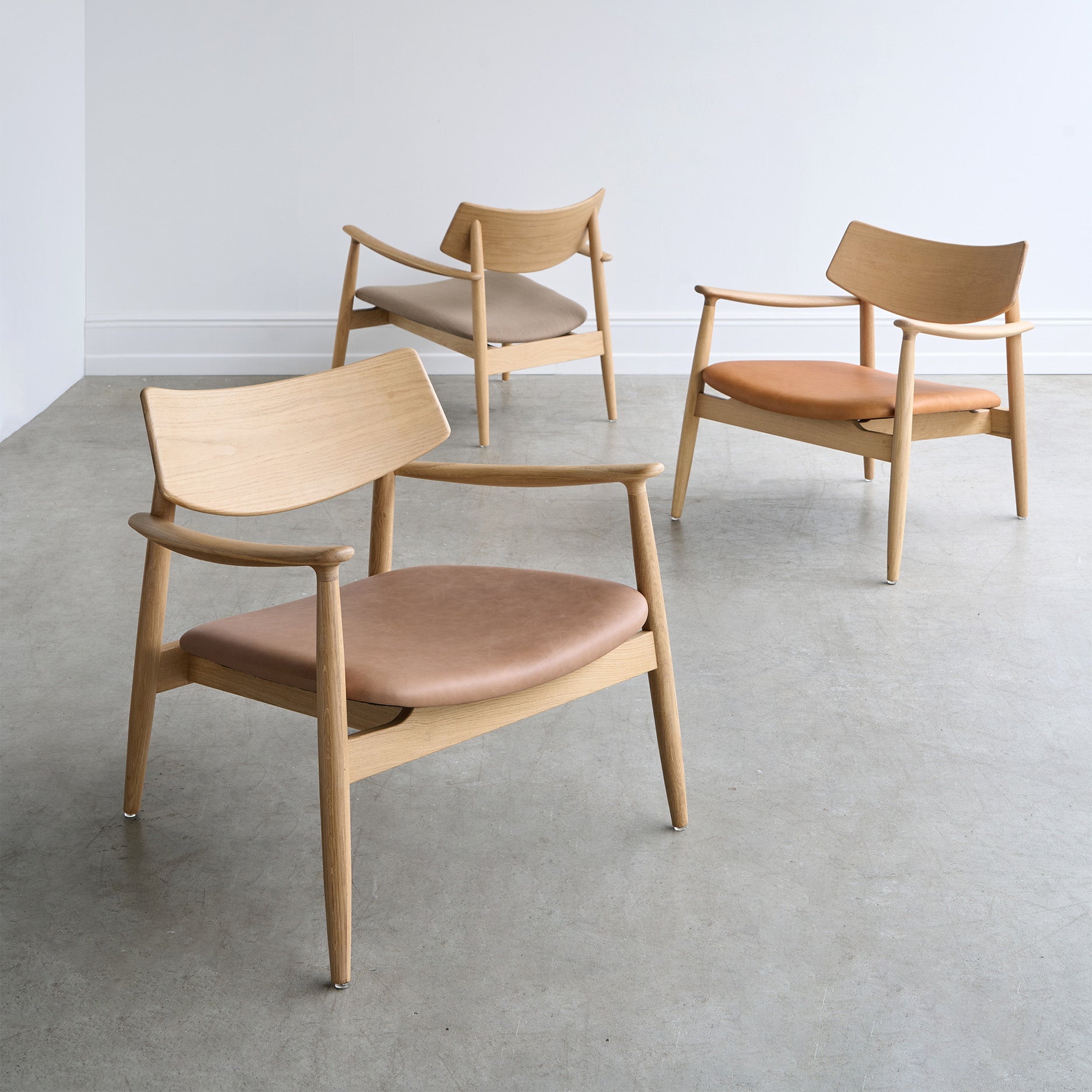 Vedersø loungestol m. lædersæde